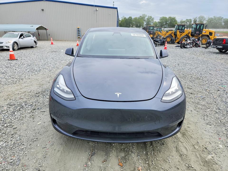 2020 Tesla Model y VIN 5YJYGDEE9LF036494 COPART salvage auction — SIDE, Sc - Cert Of Title-Salvage, sold $12,700 on 2026-07-27 (photo 5)
