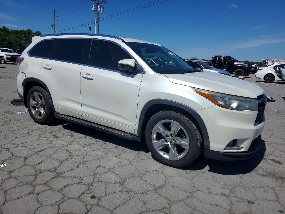 2015 Toyota Highlander VIN 5TDDKRFH5FS155842 COPART salvage auction — REAR END, Tn - Certificate Of Title (P), sold $9,800 on 2026-07-29 (photo 4)