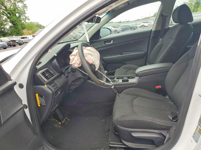 2017 Kia Optima VIN 5XXGT4L39HG147687 COPART salvage auction — FRONT END, Nj - Cert Of Title-Salvage, sold $775 on 2026-07-30 (photo 7)