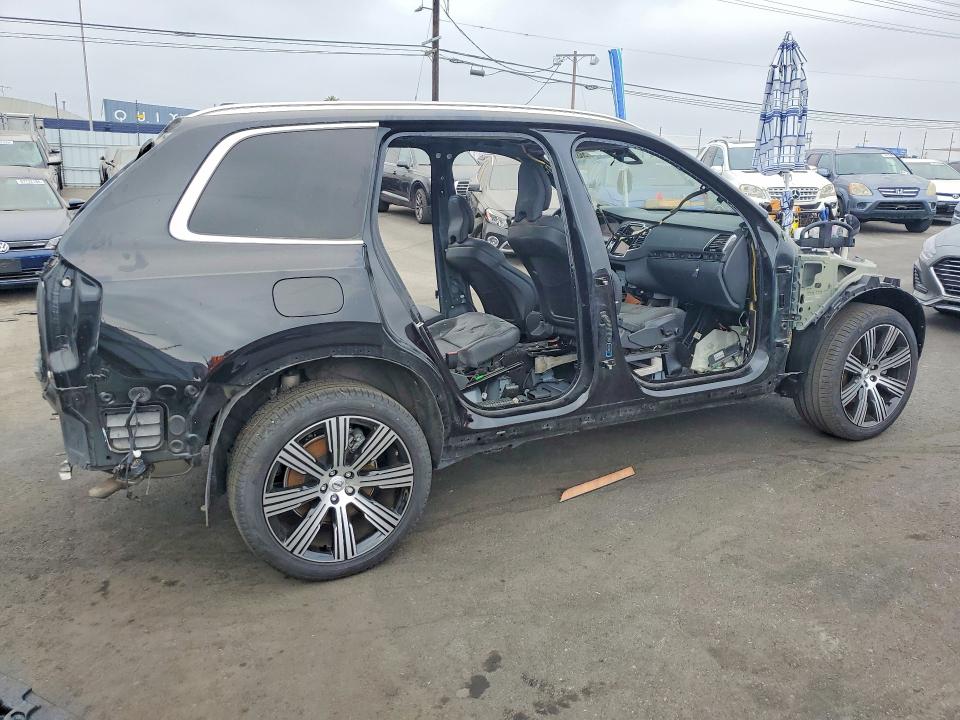 2024 Volvo Xc90 VIN YV4062PE2R1196331 COPART salvage auction — VANDALISM, CA - DIS/DLR/EXP ONLY CLEAN TITLE, sold $3,100 on 2026-07-27 (photo 3)