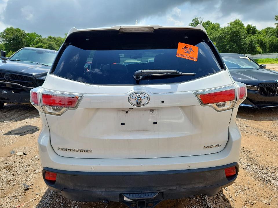 2014 Toyota Highlander VIN 5TDYKRFH1ES013133 COPART salvage auction — FRONT END, Ms - Certificate Of Title, sold $5,300 on 2026-07-16 (photo 6)