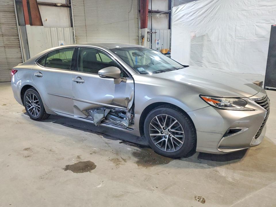 2016 Lexus VIN JTHBK1GG7G2236332 COPART salvage auction — SIDE, Ma - Cert Of Title-Reconstrctd Coll, sold $6,100 on 2026-07-15 (photo 4)