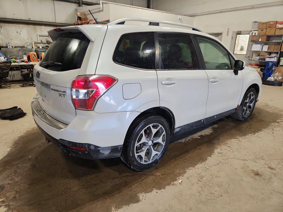 2015 Subaru Forester VIN JF2SJHDC2FH595969 COPART salvage auction — MINOR DENT/SCRATCHES, On - Permit No Brand - Unfit (P), sold $4,600 on 2026-07-03 (photo 3)