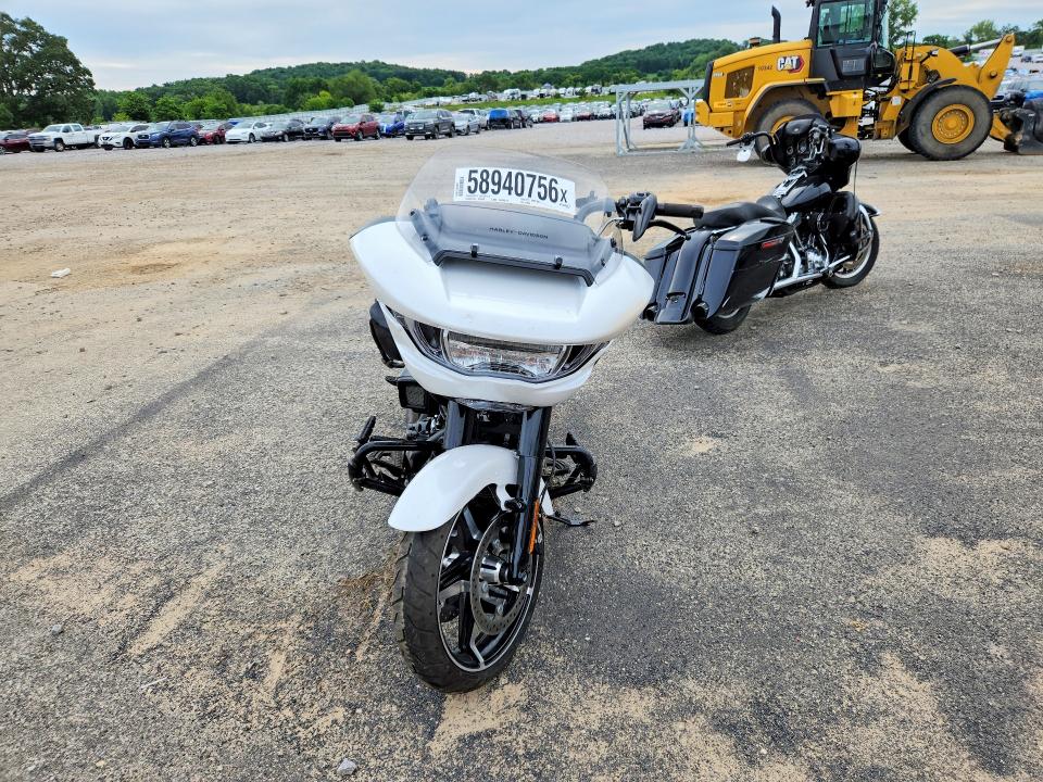 2024 Harley-davidson Fl VIN 1HD1KH713RB627559 COPART salvage auction — FRONT END, Wi - Cert Of Title-Salvage Vehicle, sold $12,000 on 2026-07-16 (photo 2)