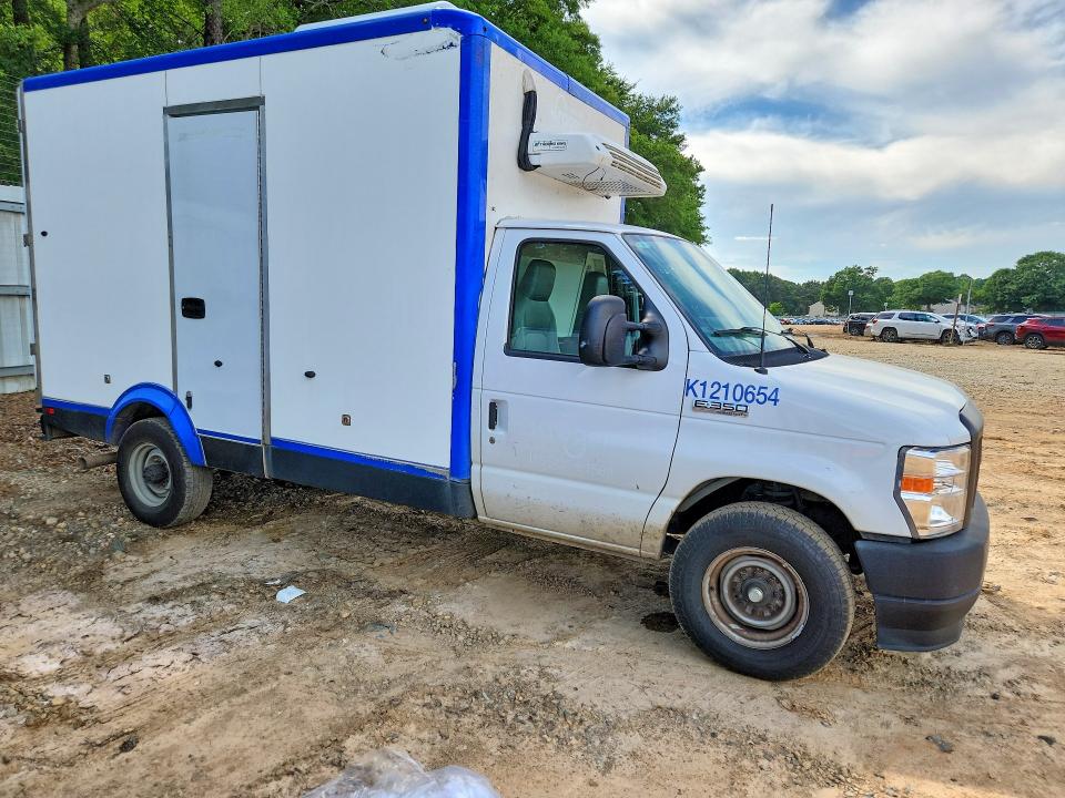 2023 Ford E-350 VIN 1FDWE3FK5PDD14750 COPART salvage auction — NORMAL WEAR, Ga - Certificate Of Title, sold $12,300 on 2026-07-17 (photo 4)