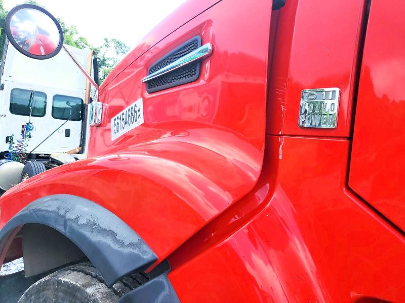 2018 Volvo Vhd VIN 4V5KC9DH5JN894473 COPART salvage auction — ROLLOVER, GA - CERT OF TITLE-SALVAGE (P), sold $19,700 on 2026-07-30 (photo 7)