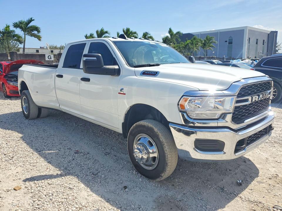 2024 Ram 3500 VIN 3C63RRGL6RG294799 COPART salvage auction — MINOR DENT/SCRATCHES, Fl - Certificate Of Title (P), sold $35,500 on 2026-07-02 (photo 4)