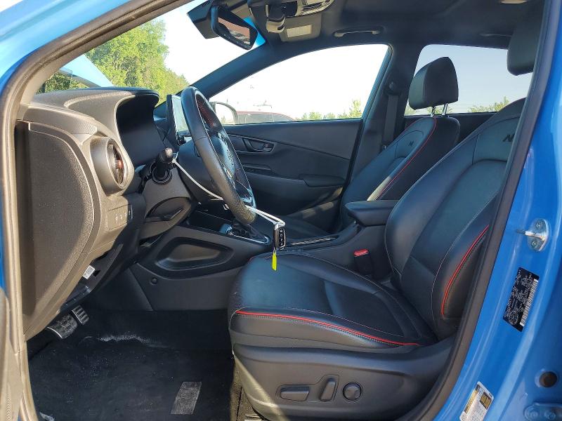 2022 Hyundai Kona VIN KM8K5CA37NU905061 COPART salvage auction — VANDALISM, On - Permit No Brand - Unfit, sold $8,000 on 2026-07-09 (photo 7)