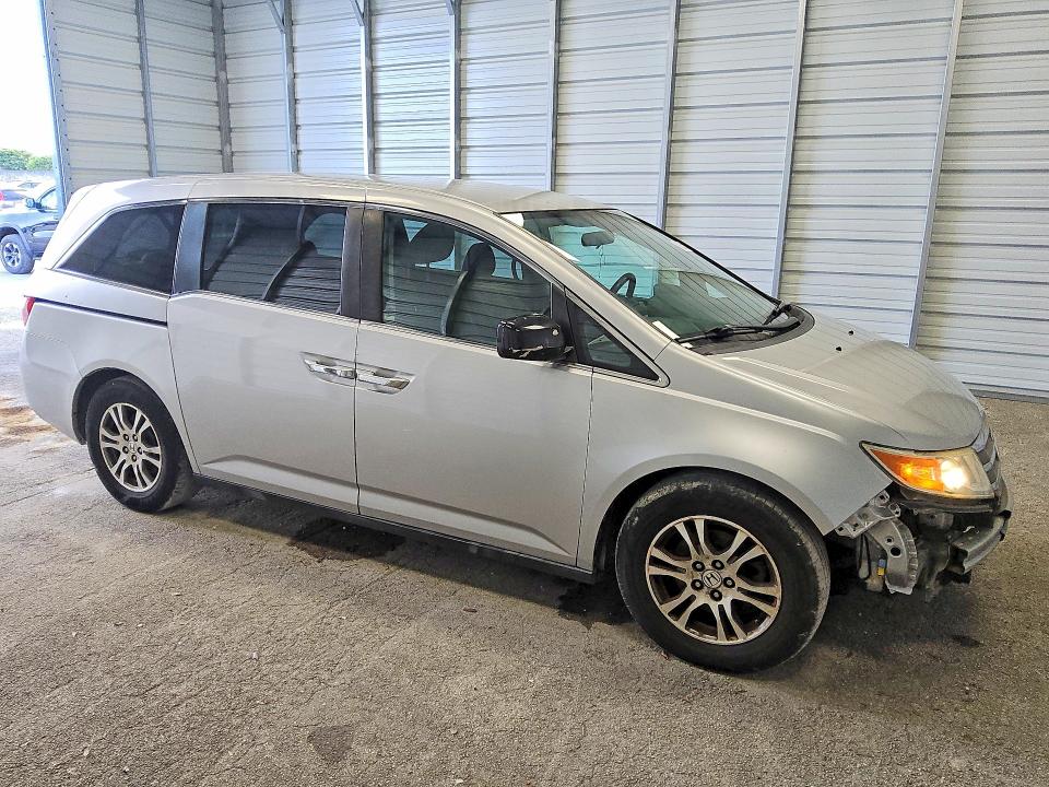 2013 Honda Odyssey VIN 5FNRL5H40DB089790 COPART salvage auction — FRONT END, Fl - Certificate Of Title, sold $1,400 on 2026-07-07 (photo 4)