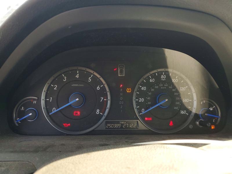 2010 Honda VIN 5J6TF1H59AL015902 COPART salvage auction — NORMAL WEAR, Ca - App For Dup Clean Or Ac, sold $500 on 2026-07-21 (photo 9)