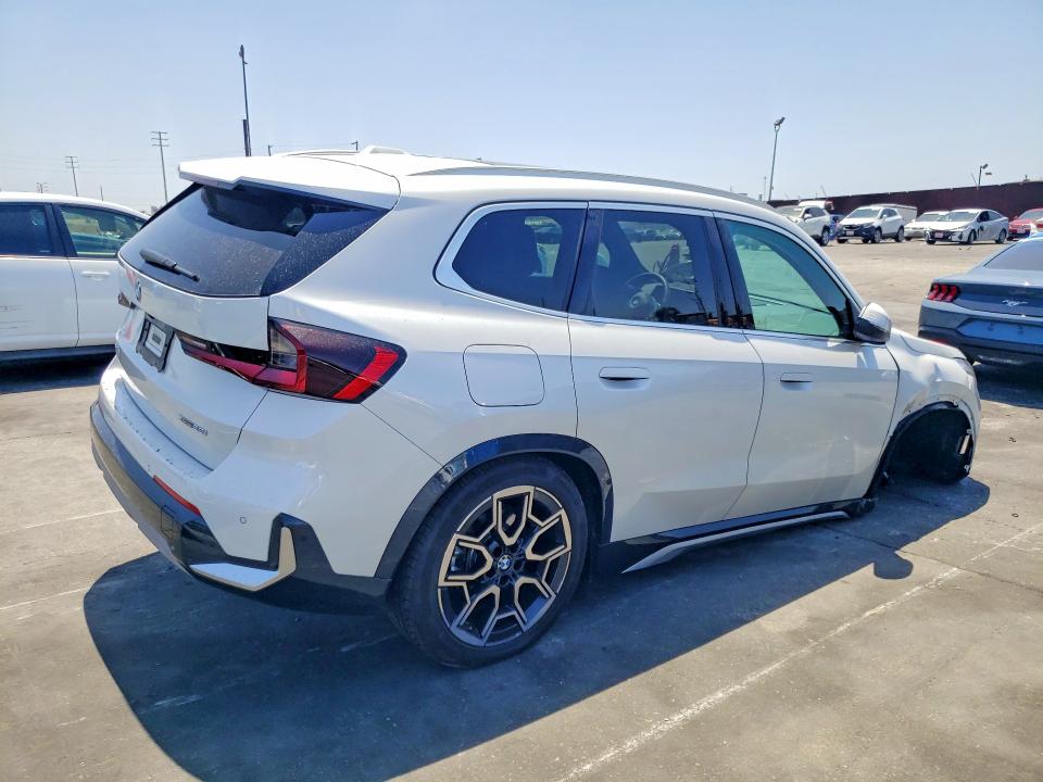 2026 BMW VIN WBX73EF0XT5491617 COPART salvage auction — UNDERCARRIAGE, Ca - Salvage Certificate, sold $16,600 on 2026-07-22 (photo 3)