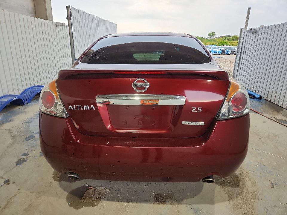 2011 Nissan Altima VIN 1N4AL2AP7BC183200 COPART salvage auction — MINOR DENT/SCRATCHES, FL - CERTIFICATE OF TITLE, sold $350 on 2026-07-02 (photo 6)