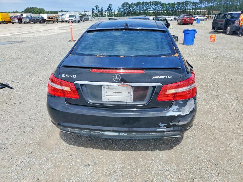 2011 Mercedes-benz E-klasse VIN WDDKJ7CB9BF065625 COPART salvage auction — WATER/FLOOD, Nc - Salvage Certificate Of Title, sold $575 on 2026-07-27 (photo 6)