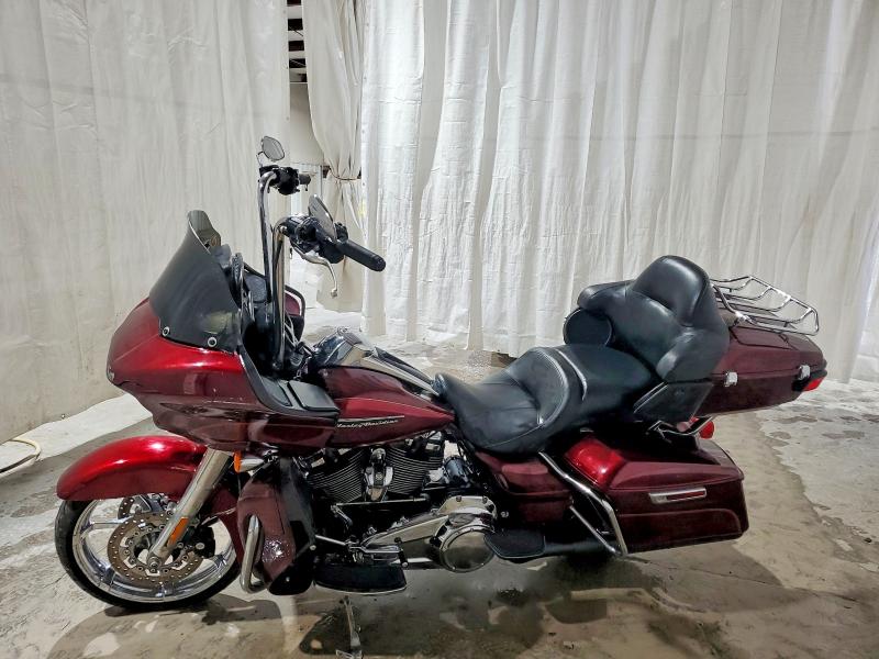 2017 Harley-davidson Road glide VIN 1HD1KGD13HB607129 COPART salvage auction — FRONT END, NY - MV907A-PARTS ONLY, sold $3,200 on 2026-07-03 (photo 3)
