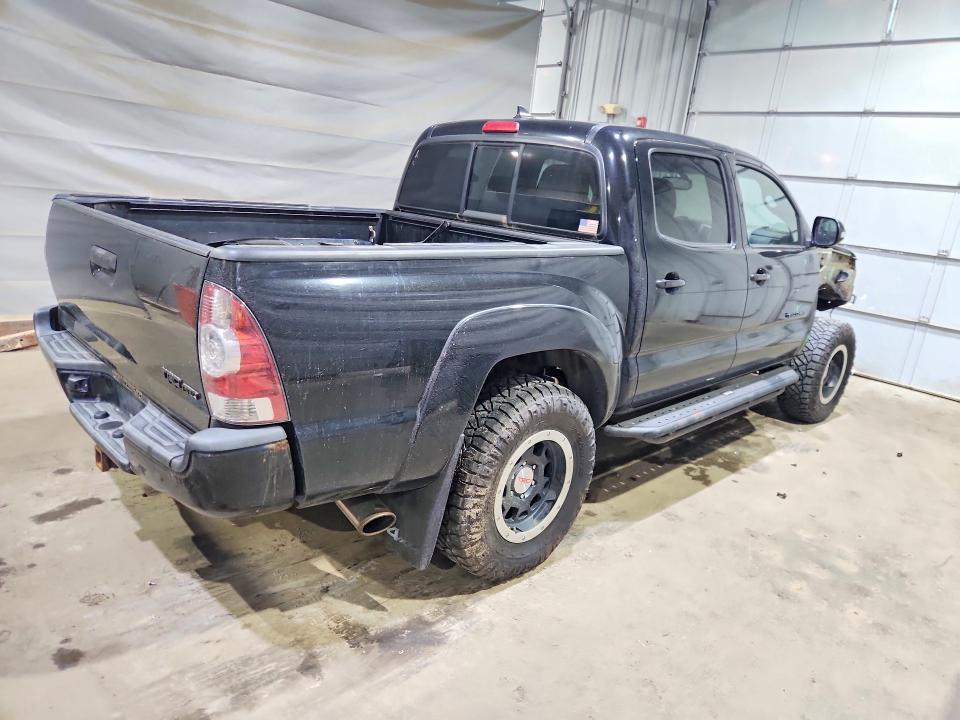 2015 Toyota Tacoma VIN 5TFLU4ENXFX128131 COPART salvage auction — FRONT END, Nh - Cert Of Title-Salvage, sold $250 on 2026-07-02 (photo 3)