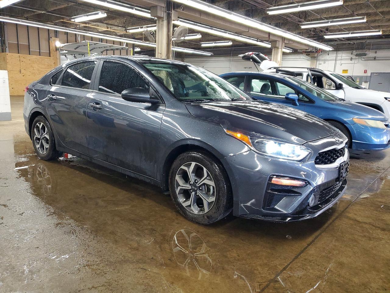 2020 Kia Forte VIN 3KPF24AD1LE238982 COPART salvage auction — Vandalized, IL - CERTIFICATE OF TITLE, sold $6,400 on 2026-07-09 (photo 4)