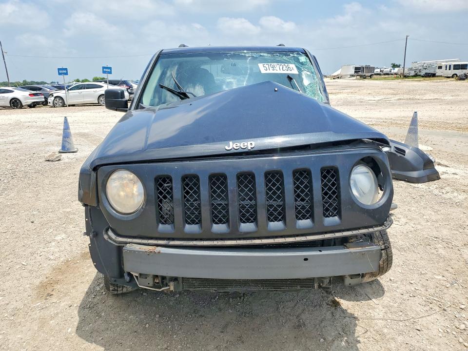 2011 Jeep Patriot VIN 1J4NF1GB6BD197845 COPART salvage auction — FRONT END, TX - SALVAGE VEHICLE TITLE (P), sold $775 on 2026-07-08 (photo 5)