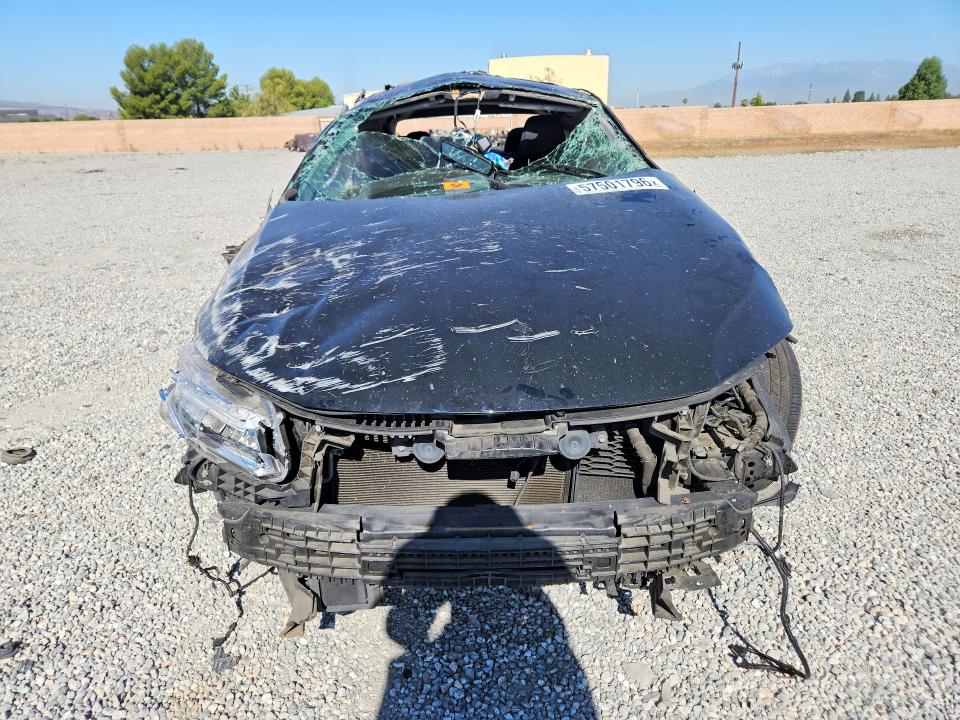 2017 Honda Accord VIN JHMCR6F72HC006580 COPART salvage auction — ROLLOVER, Ca - Salvage Certificate, sold $325 on 2026-07-22 (photo 5)