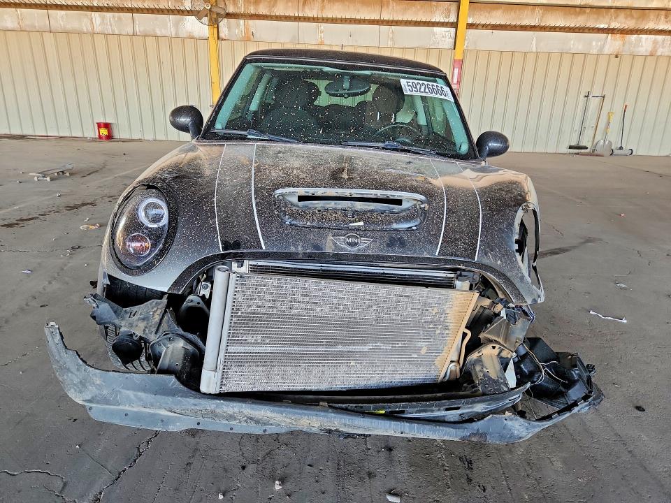 2008 Mini Cooper VIN WMWMF73528TT89358 COPART salvage auction — FRONT END, Az - Cert Of Title - Salvage, sold $1,000 on 2026-07-20 (photo 5)
