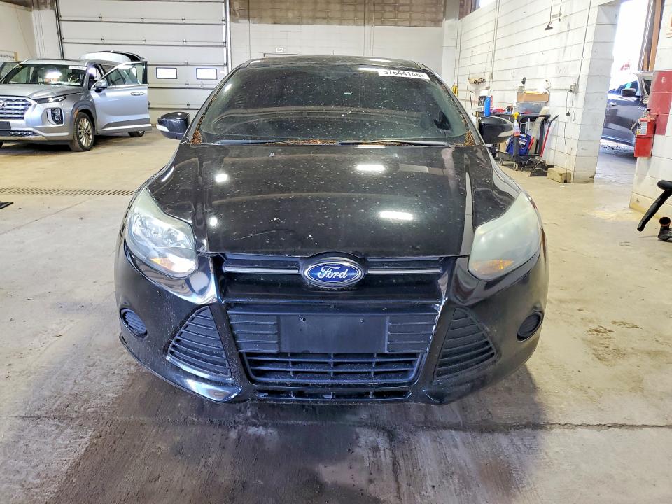 2013 Ford Focus VIN 1FADP3F22DL286001 COPART salvage auction — SIDE, Mn - Cert Of Title-Prior Salvage, sold $375 on 2026-07-02 (photo 5)