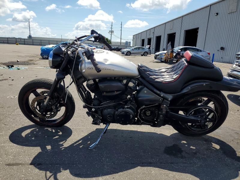 2005 Yamaha Xv1700 VIN JYAVP14E25A011009 COPART salvage auction — SIDE, Fl - Cert Of Title Slvg Rebuildable, sold $1,000 on 2026-07-02 (photo 3)