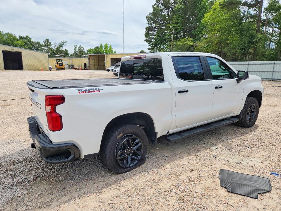 2023 Chevrolet Silverado VIN 3GCUDFELXPG231313 COPART salvage auction — SIDE, Nc - Salvage Certificate Of Title, sold $11,200 on 2026-07-31 (photo 3)