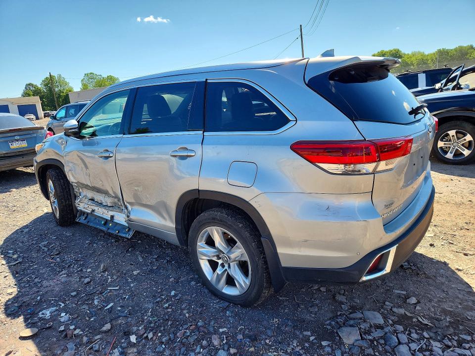 2017 Toyota Highlander VIN 5TDDZRFH0HS428345 COPART salvage auction — SIDE, Pa - Certificate Of Salvage, sold $9,800 on 2026-07-18 (photo 2)