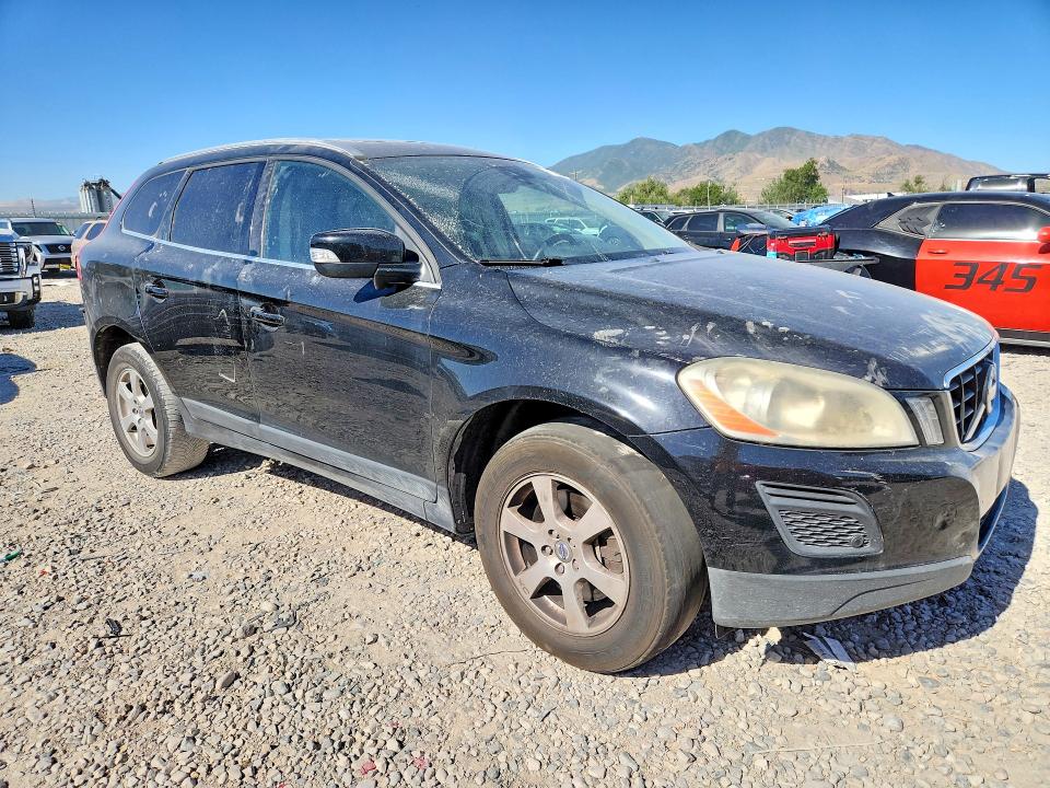 2011 Volvo Xc60 VIN YV4952DL7B2163970 COPART salvage auction — MECHANICAL, Ut - Certificate Of Title, sold $150 on 2026-07-10 (photo 4)