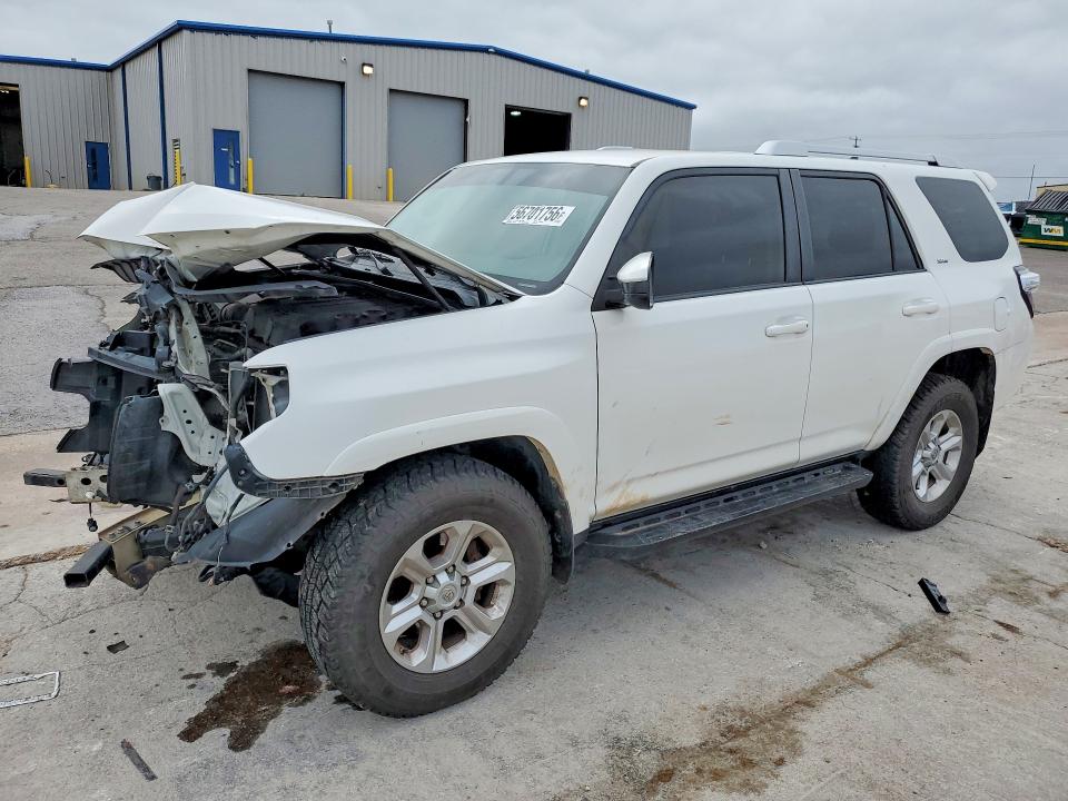 2015 Toyota 4runner VIN JTEBU5JR2F5210940 COPART salvage auction — FRONT END, Ok - Cert Of Title-Salvage, sold $1,600 on 2026-07-28 (photo 1)