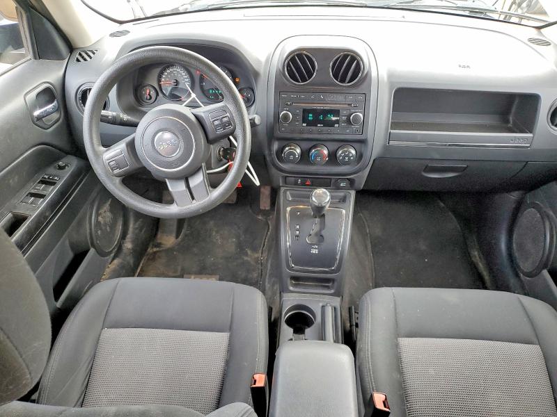 2012 Jeep Patriot VIN 1C4NJPAB6CD647379 COPART salvage auction — UNDERCARRIAGE, On - Permit No Brand - Unfit, sold $400 on 2026-07-09 (photo 8)