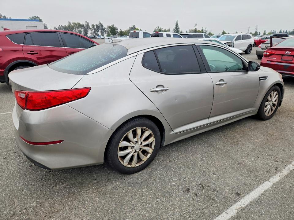 2014 Kia Optima VIN 5XXGM4A73EG341923 COPART salvage auction — NORMAL WEAR, Ca - Dis/Dlr/Exp Only Clean Title, sold $1,650 on 2026-07-28 (photo 3)