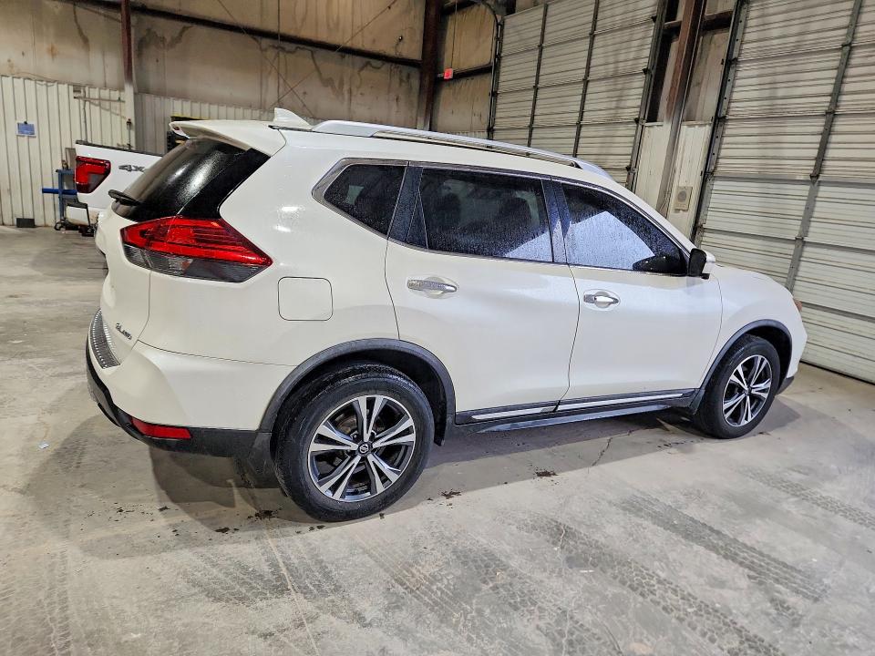 2017 Nissan VIN JN8AT2MV2HW022835 COPART salvage auction — HAIL, Ok - Cert Of Title-Salvage, sold $4,400 on 2026-07-15 (photo 3)