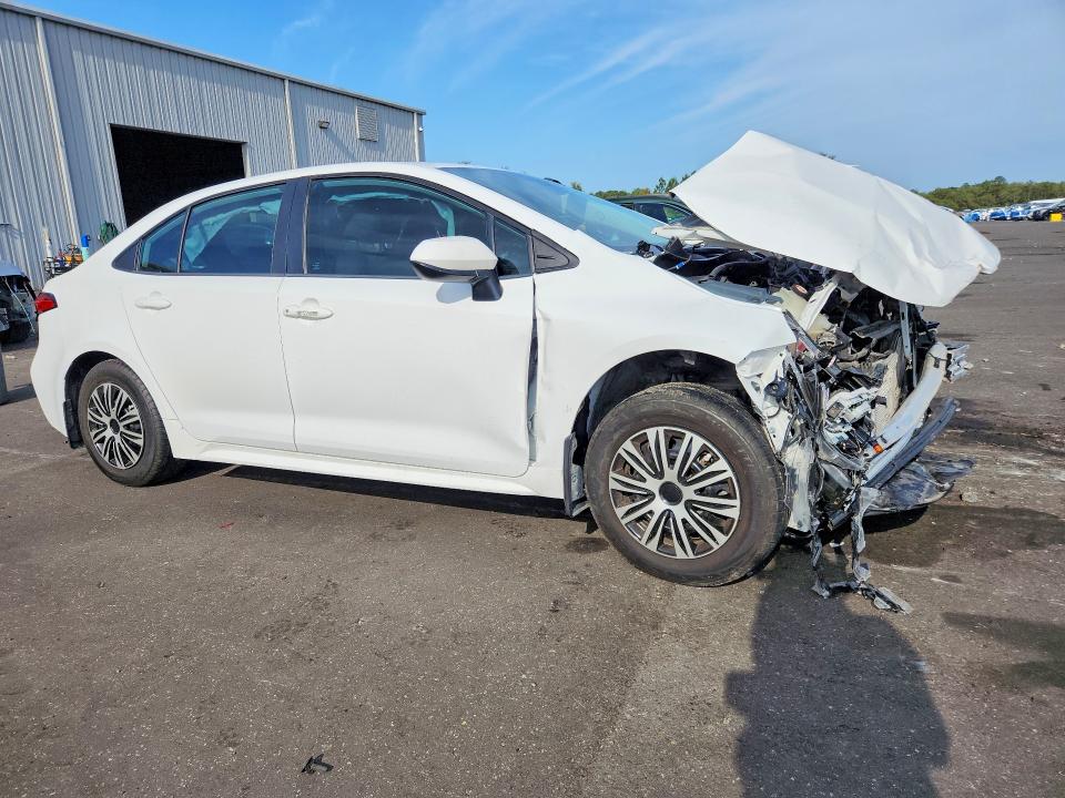 2020 Toyota Corolla VIN 5YFDPRAE0LP022411 COPART salvage auction — FRONT END, Fl - Certificate Of Destruction, sold $2,450 on 2026-07-20 (photo 4)