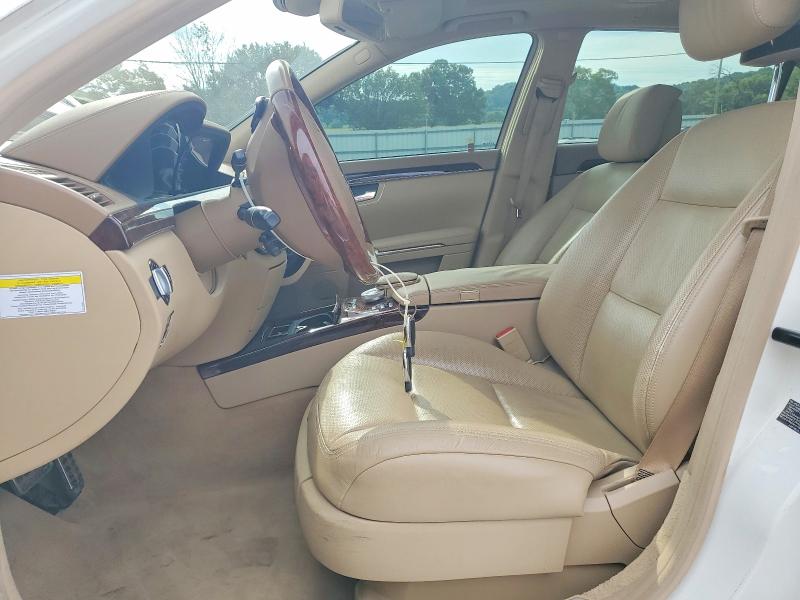 2010 Mercedes-benz S-klasse VIN WDDNG8GB4AA338493 COPART salvage auction — REAR END, Tn - Salvage Certificate, sold $2,550 on 2026-08-03 (photo 7)