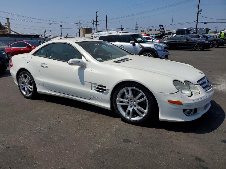 2008 Mercedes-benz Sl-class VIN WDBSK71F08F140068 COPART salvage auction — FRONT END, CA - SALVAGE CERTIFICATE, sold $3,050 on 2026-07-29 (photo 4)