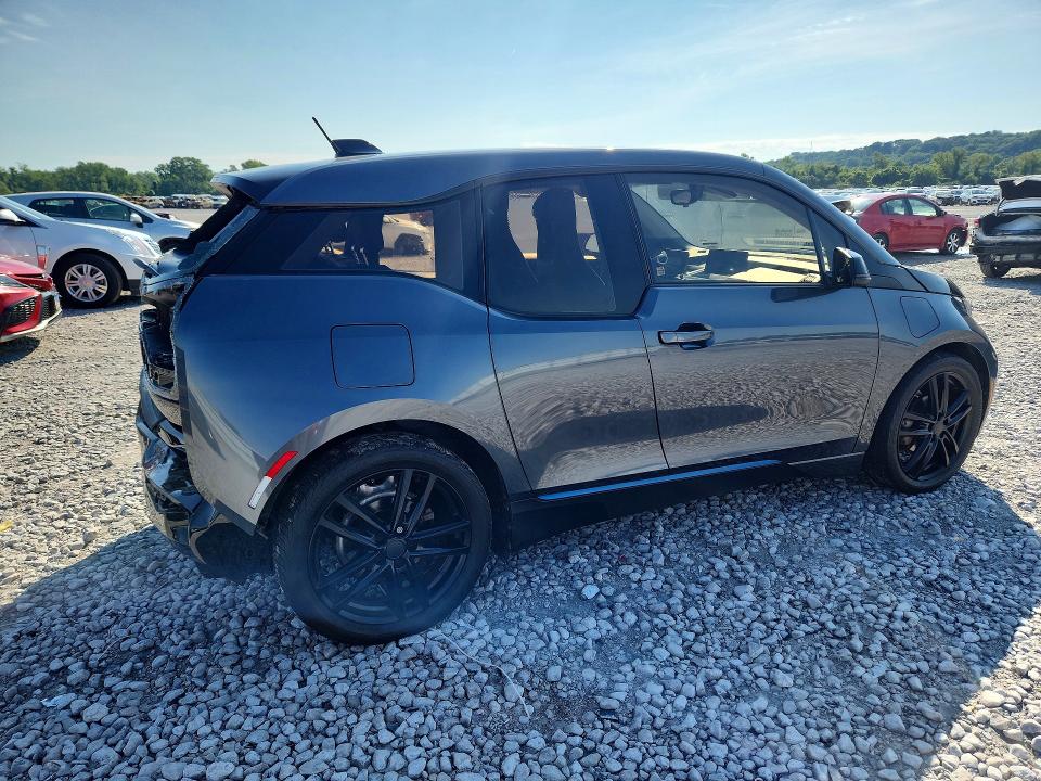 2016 BMW VIN WBY1Z4C59GV507211 COPART salvage auction — REAR END, Il - Salvage Certificate, sold $3,550 on 2026-08-03 (photo 3)