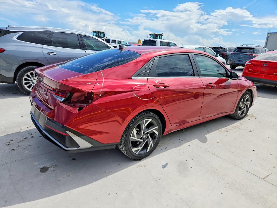 2025 Hyundai VIN KMHLS4DG9SU930198 COPART salvage auction — REAR END, Tx - Salvage Vehicle Title, sold $7,200 on 2026-07-31 (photo 3)