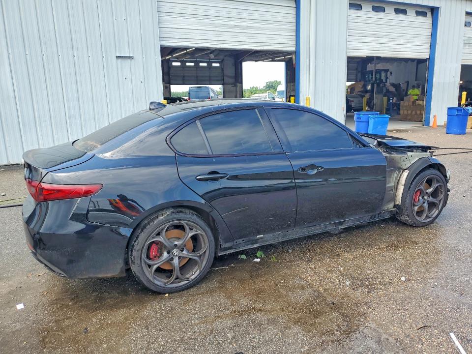2019 Alfa romeo Giulia VIN ZARFANAN4K7610160 COPART salvage auction — FRONT END, AL - CERT OF TITLE-SALVAGE TITLE, sold $5,100 on 2026-09-03 (photo 3)