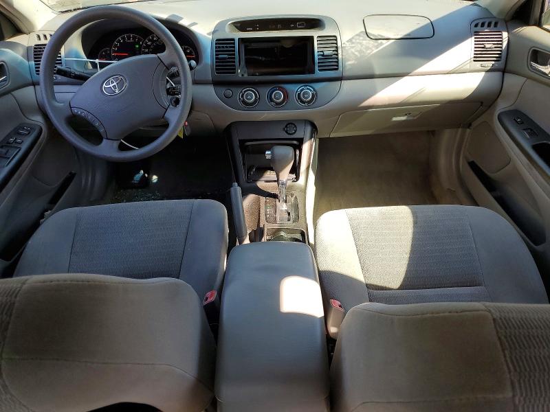 2005 Toyota Camry VIN 4T1BE30KX5U964145 COPART salvage auction — SIDE, Md - Cert Of Salvage > 75% Damage, sold $450 on 2026-07-02 (photo 8)