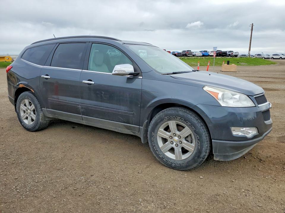 2011 Chevrolet Traverse VIN 1GNKVJED4BJ198162 COPART salvage auction — MINOR DENT/SCRATCHES, Ab - Bos - Active, sold $650 on 2026-07-03 (photo 4)