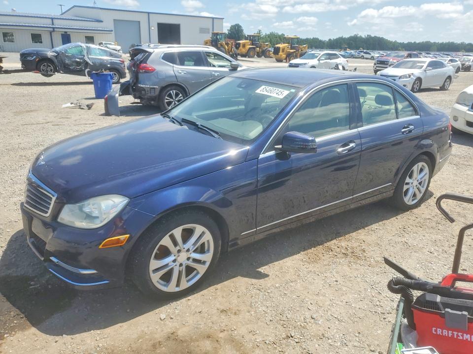 2014 Mercedes-benz C-klasse VIN WDDGF4HB5EG248596 COPART salvage auction — NORMAL WEAR, Mt - Dealer Only Clean Title, sold $450 on 2026-07-27 (photo 1)