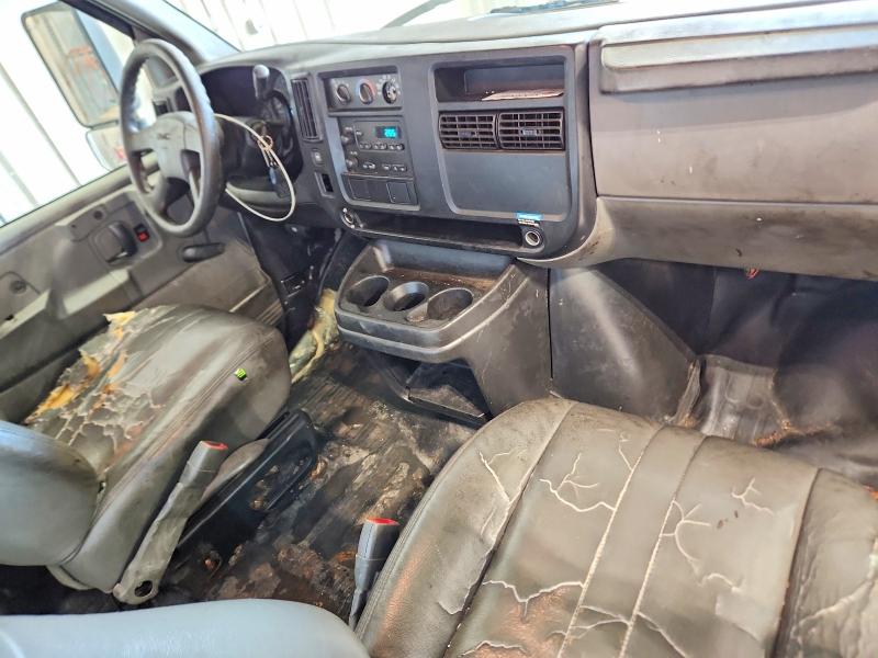 2006 Gmc Savana VIN 1GDGG31V861905803 COPART salvage auction — FRONT END, Wi - Certificate Of Title, sold $650 on 2026-08-01 (photo 8)