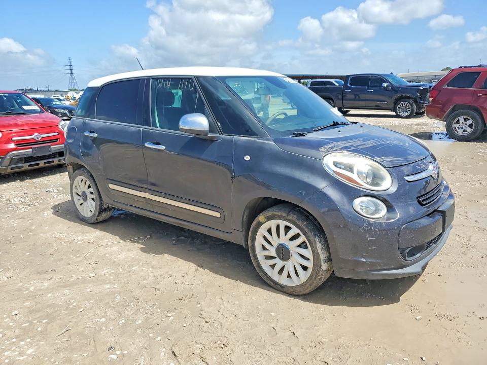 2015 Fiat 500l VIN ZFBCFACH8FZ035119 COPART salvage auction — REAR END, Tx - Certificate Of Title (P), sold $1,100 on 2026-07-17 (photo 4)