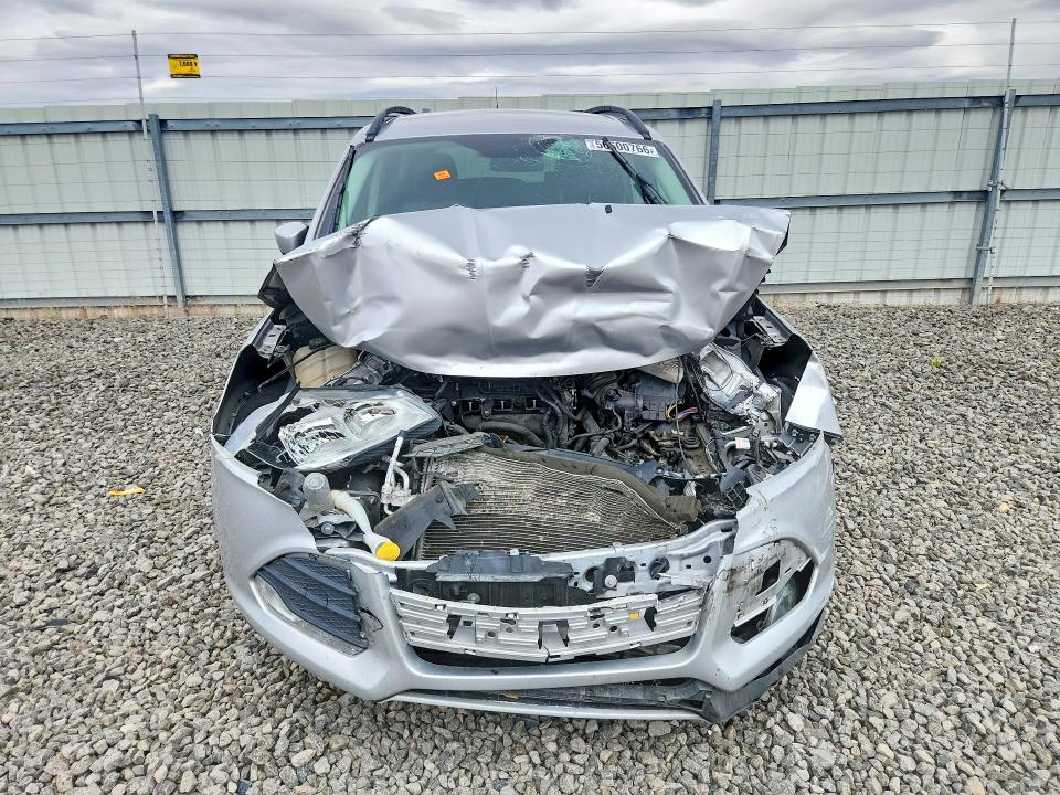 2015 Ford Escape VIN 1FMCU9G90FUB96044 COPART salvage auction — FRONT END, Nv - Salvage Title, sold $90 on 2026-07-02 (photo 5)