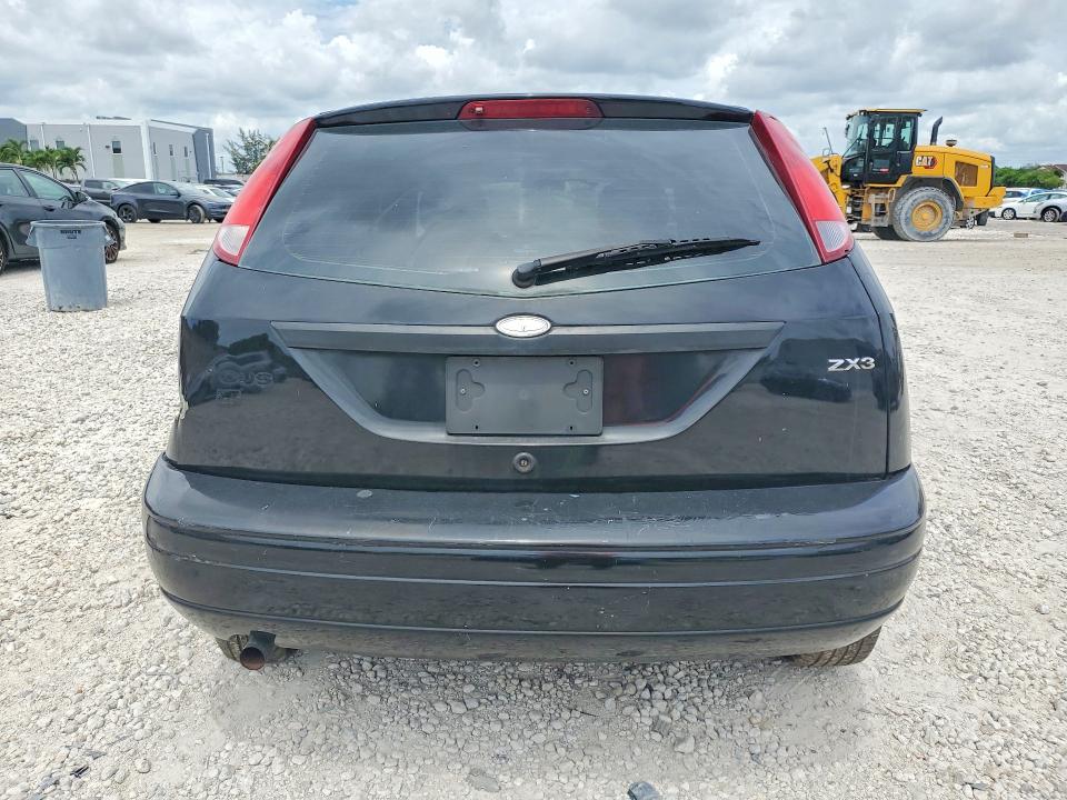 2005 Ford Focus VIN 3FAFP31N45R156332 COPART salvage auction — FRONT END, FL - CERT OF TTL-REBUILT&SLVG RBLD, sold $275 on 2026-07-02 (photo 6)