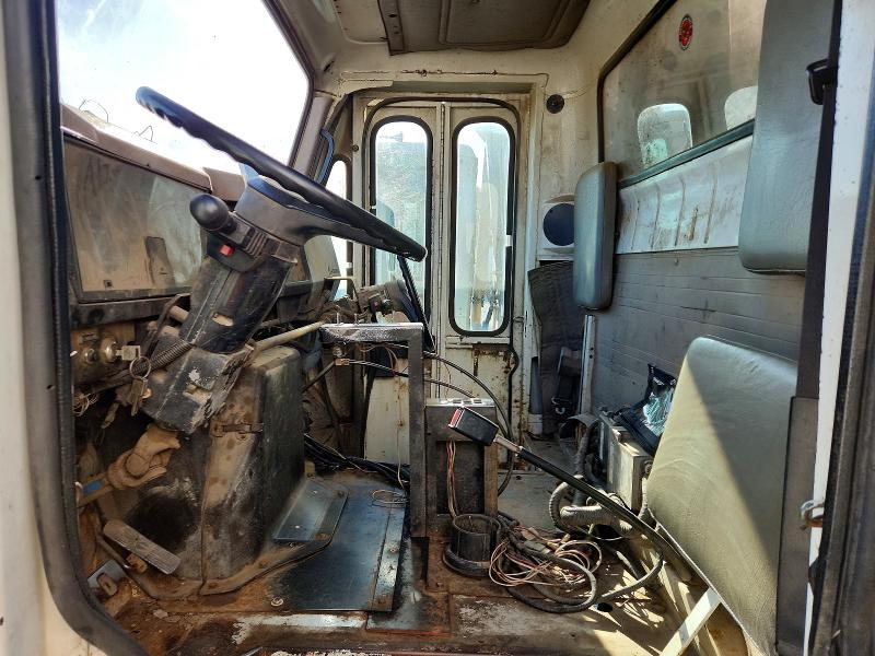 1998 International 4000 series VIN 1HTSDAAR3WH498532 COPART salvage auction — NORMAL WEAR, Fl - Certificate Of Destruction (P), sold $1,500 on 2026-07-09 (photo 7)