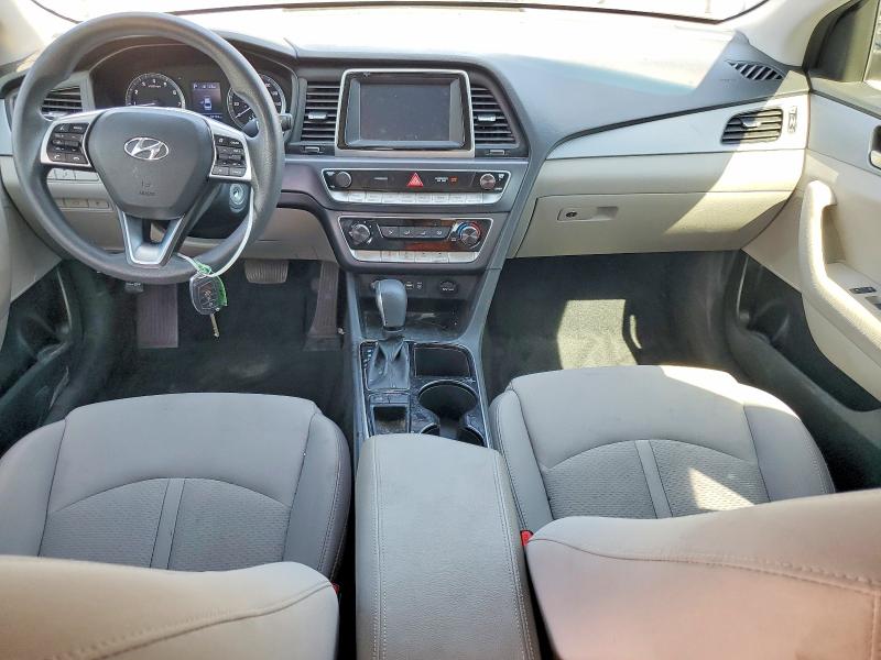 2019 Hyundai Sonata VIN 5NPE24AF4KH794338 COPART salvage auction — UNDERCARRIAGE, Nv - Salvage Title, sold $150 on 2026-07-29 (photo 8)