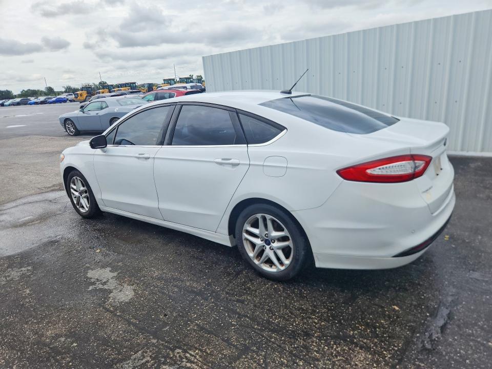 2016 Ford Fusion VIN 3FA6P0H72GR298199 COPART salvage auction — MINOR DENT/SCRATCHES, Fl - Certificate Of Title, sold $375 on 2026-07-09 (photo 2)