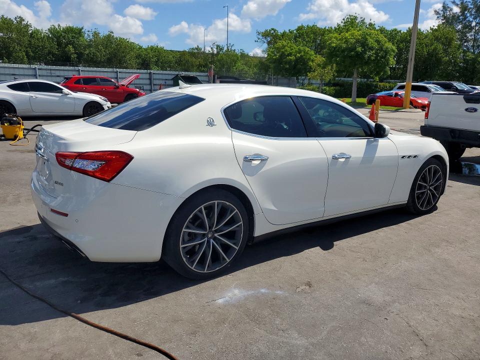2019 Maserati Ghibli VIN ZAM57XSA9K1314836 COPART salvage auction — REAR END, Fl - Cert Of Title Slvg Rebuildable, sold $2,500 on 2026-08-17 (photo 3)
