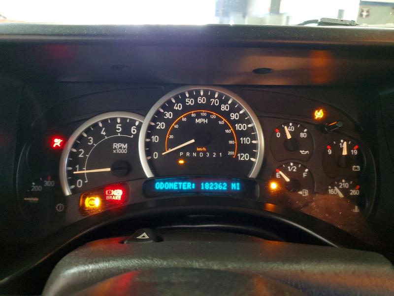2006 Hummer H2 VIN 5GRGN23U06H119962 COPART salvage auction — MINOR DENT/SCRATCHES, NY - CERTIFICATE OF TITLE, sold $5,000 on 2026-07-31 (photo 9)